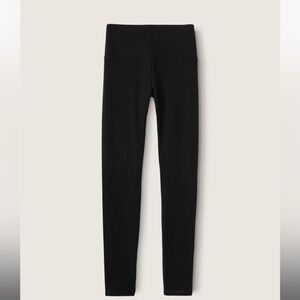 Victoria’s Secret pink, active yoga, solid black Full Length Leggings